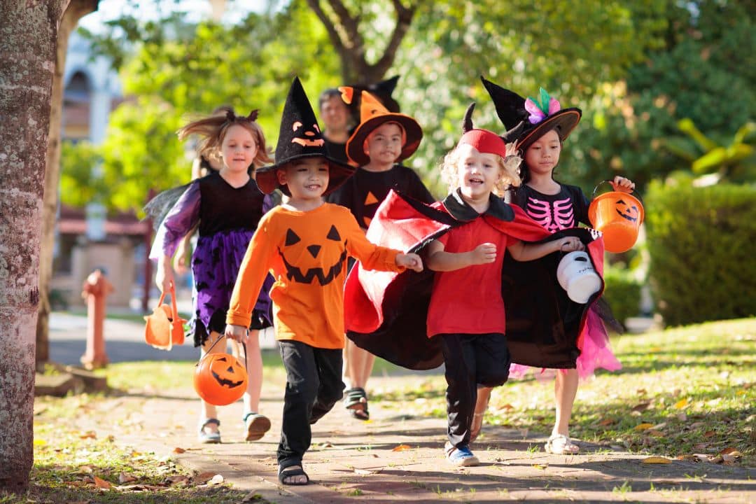 Child,In,Halloween,Costume.,Mixed,Race,Asian,And,Caucasian,Kids Kids dressed in Halloween costumes